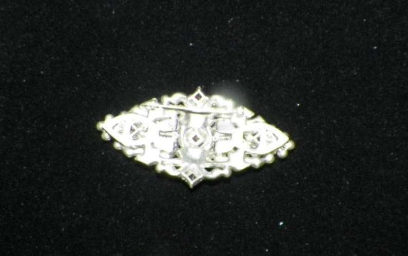VINTAGE CORO ART DECO DUETTE BROOCH SILVERTONE & RED STONES 3″