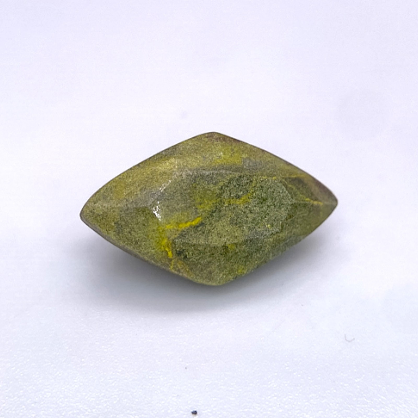 11.70 ct FLUORELLESTADITE IN MATRIX – USA – Natural Rare Untreated Faceted Gem