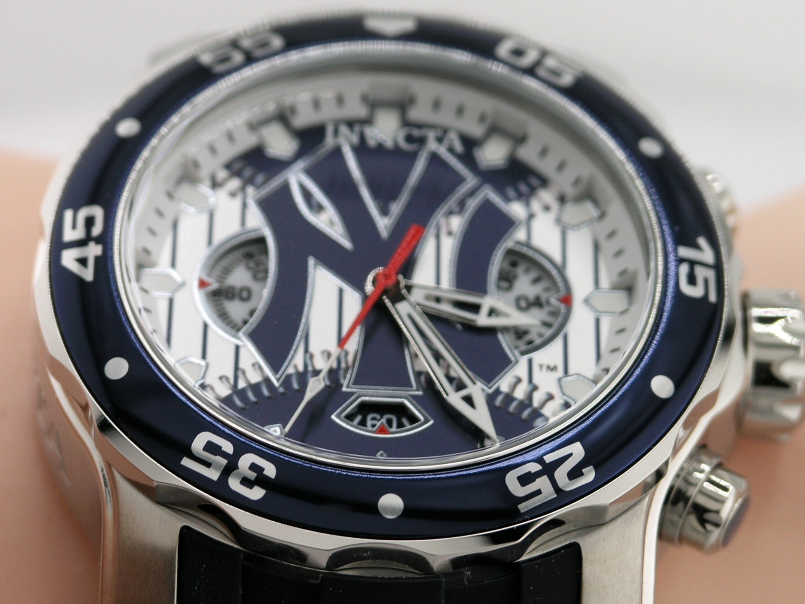 NEW INVICTA 42846 MLB NEW YORK YANKEES NY CHRONOGRAPH WATCH QUARTZ ANALOG 48MM