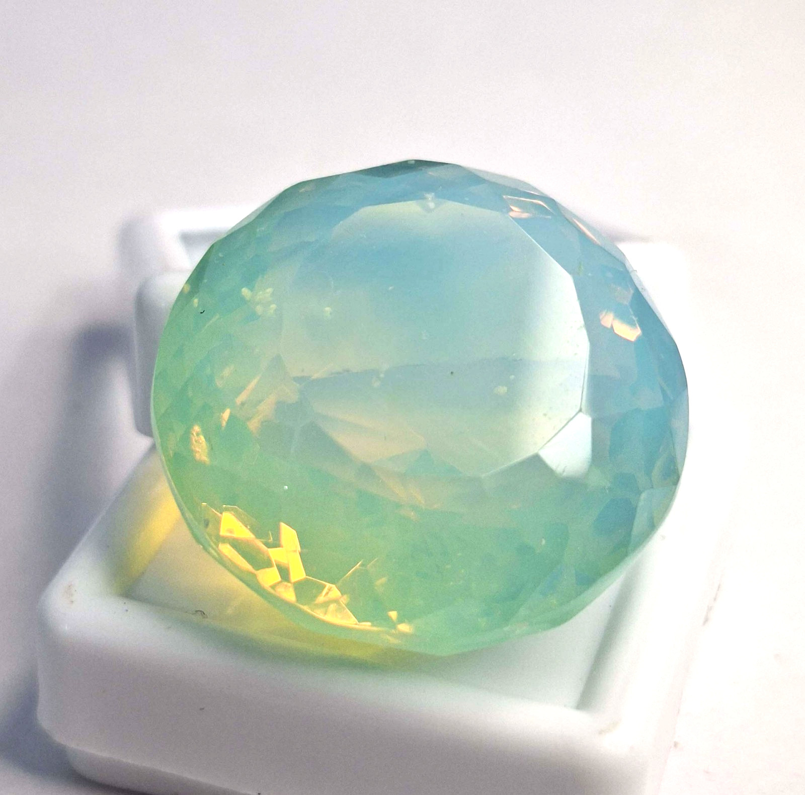 Neon Welo Opal Round Cut 58-60 Ct Loose Natural Certified Gemstone SB1155