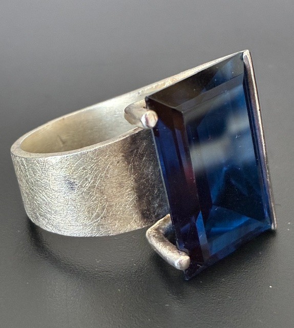 Cobalt Blue lab-created Spinel Ring 925 Silver Emerald Cut ~33.5 ctw Sz ~7.75