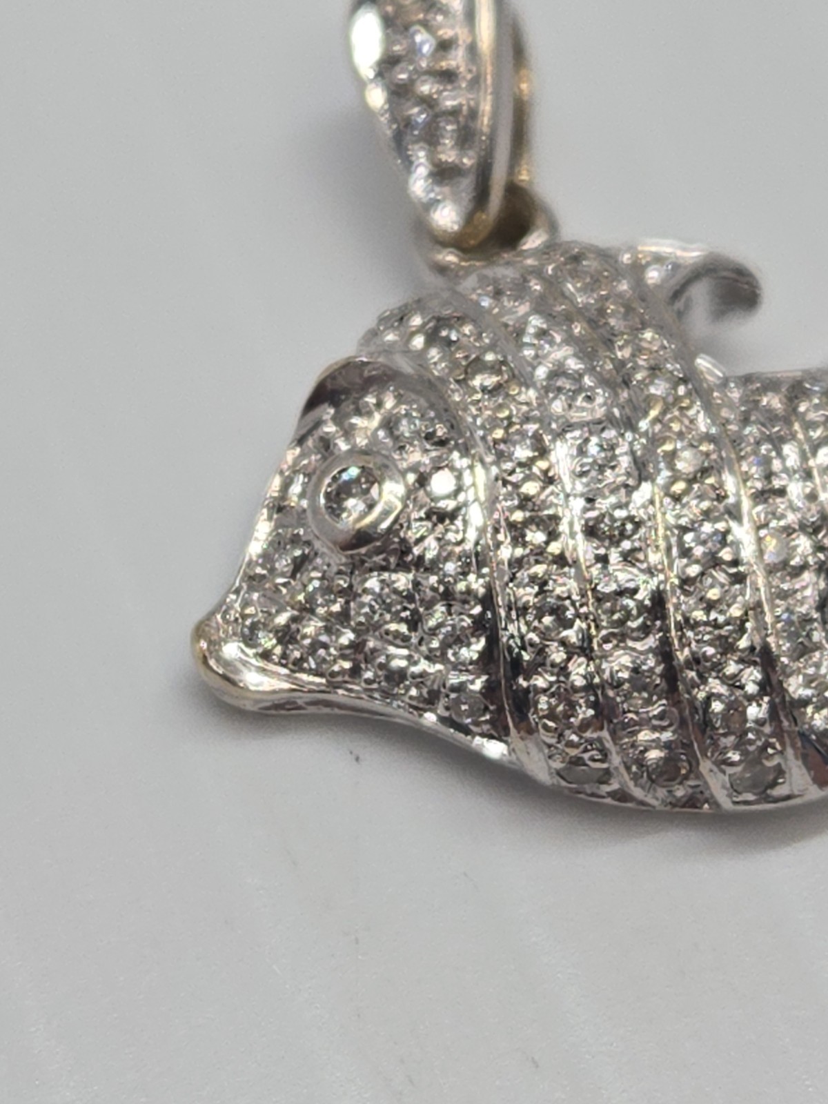 14k Gold Fish Pendent { 3.72 grams / 5/8ct Natural Diamonds } White .585 Charm