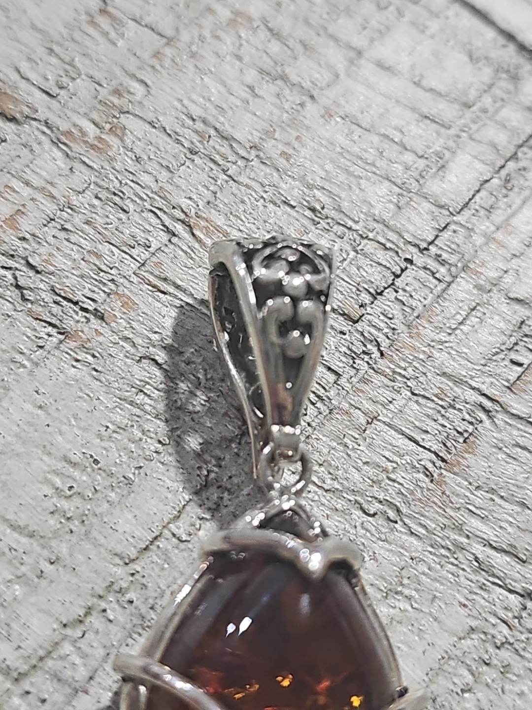 Beautiful Signed BBJ STERLING & BALTIC AMBER 1.5″ PENDANT #9932