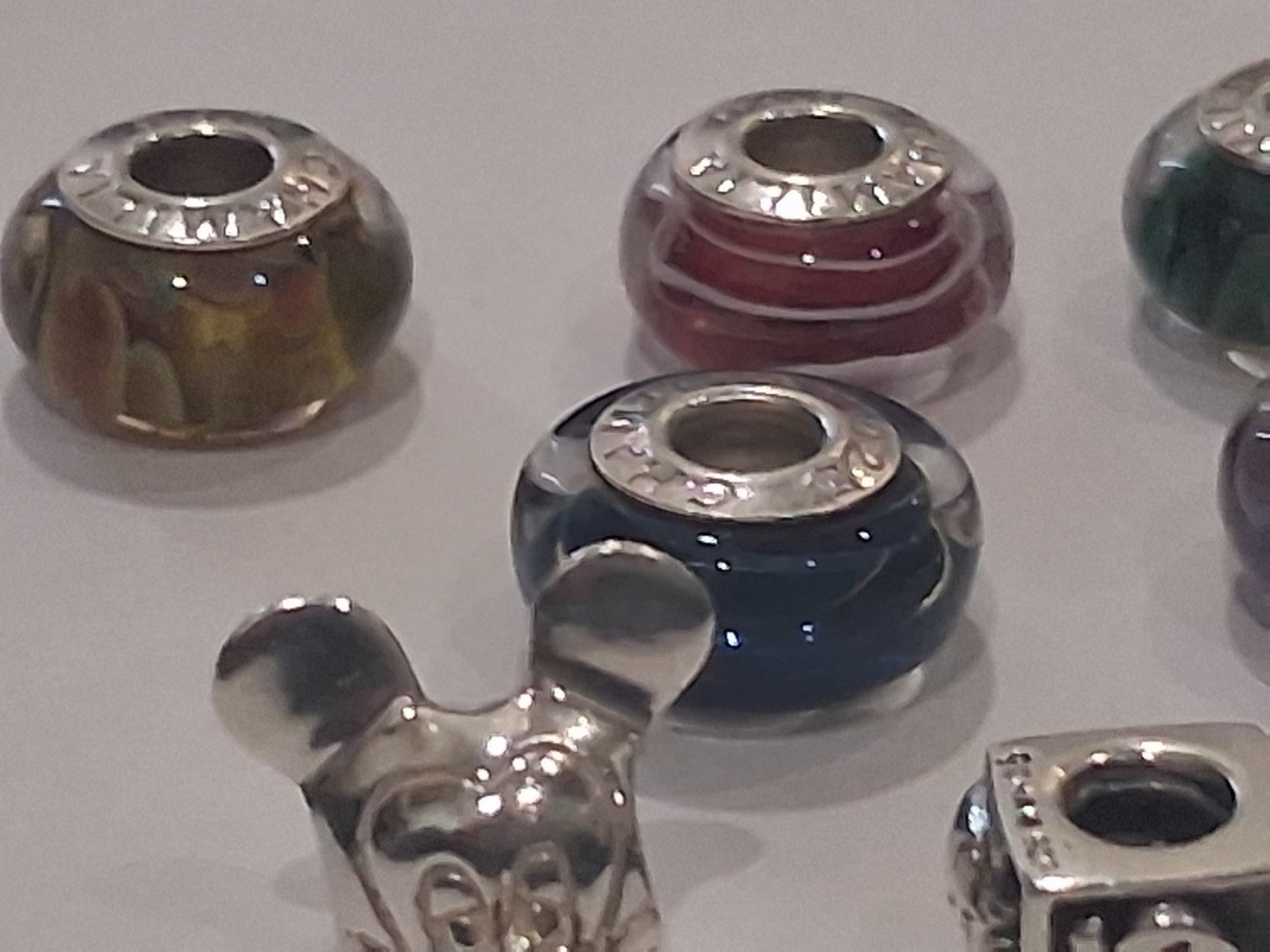 Chamilia Signed 925 Sterling silver Glass Bead And Charms Lot