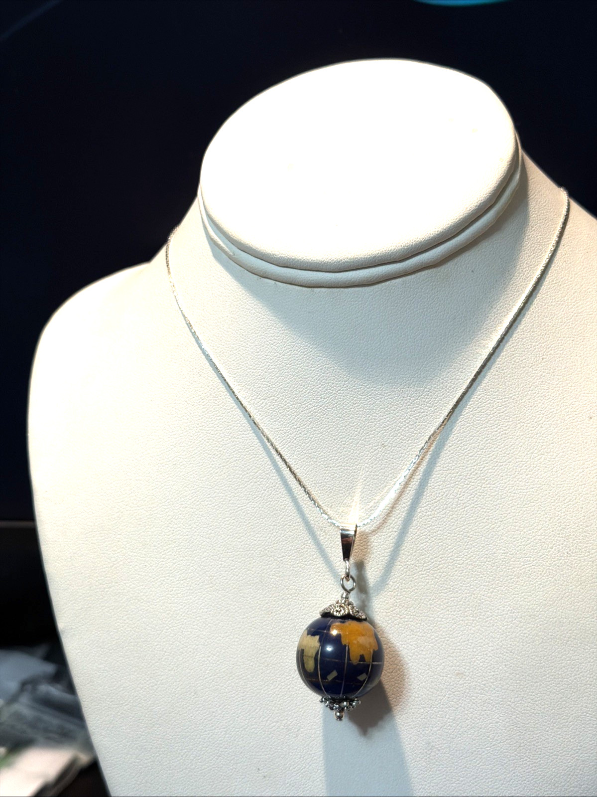 *NEW ITEM-LG. VTG. 20MM LAPIS GEMSTONE INTARSIA WORLD GLOBE NECKLACE .925 SILVER