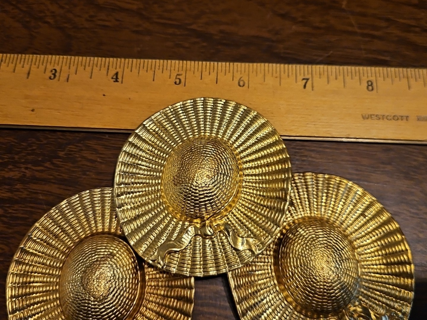 Lot Of 5 Fancy Ladies Hats France Vintage 60s Brass Stampings Findings Jewelry