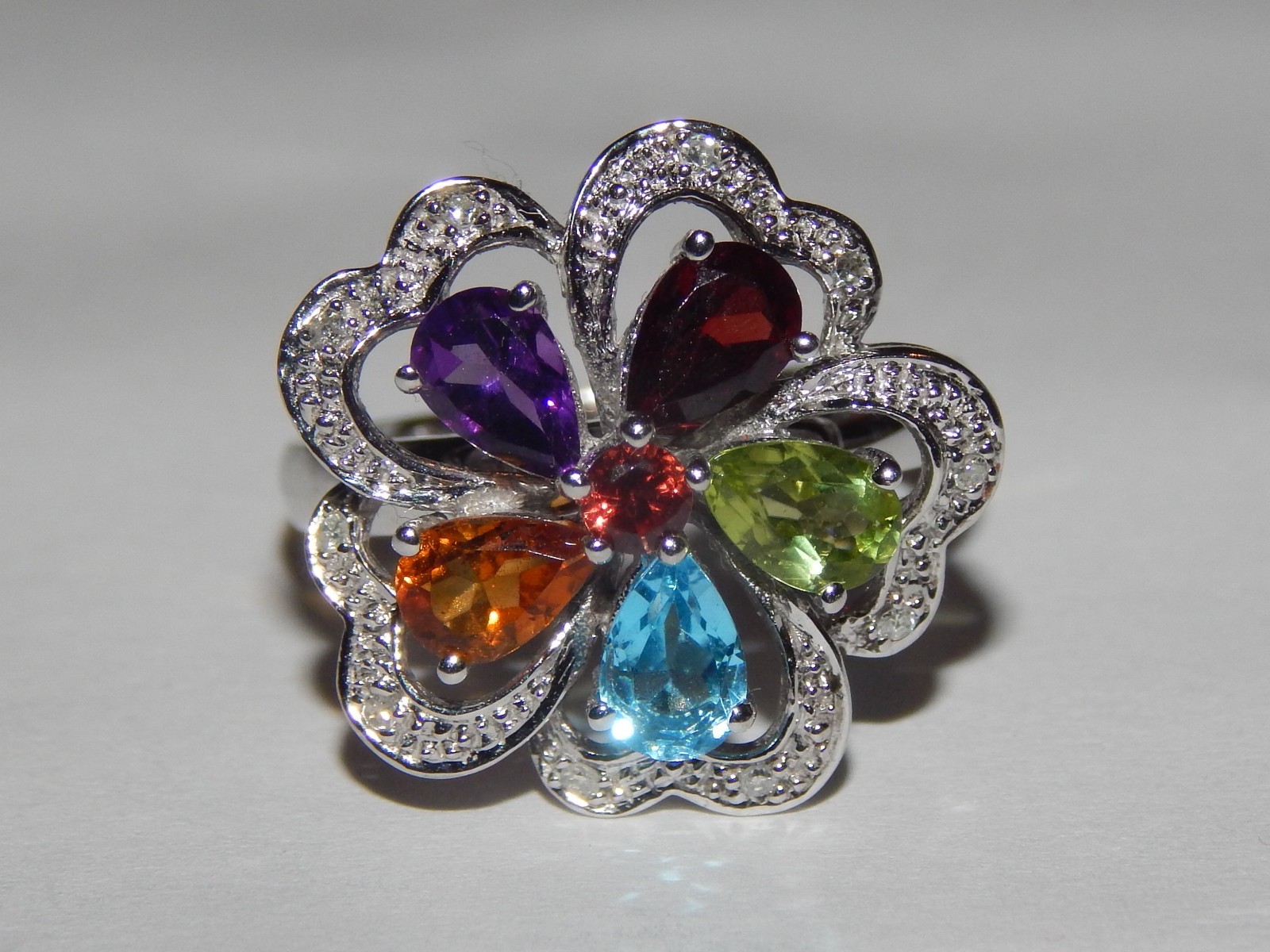 14K WHITE MULTI GEMSTONE & DIAMOND 3/4 INCH WIDE FLOWER CLUSTER RING SIZE 7