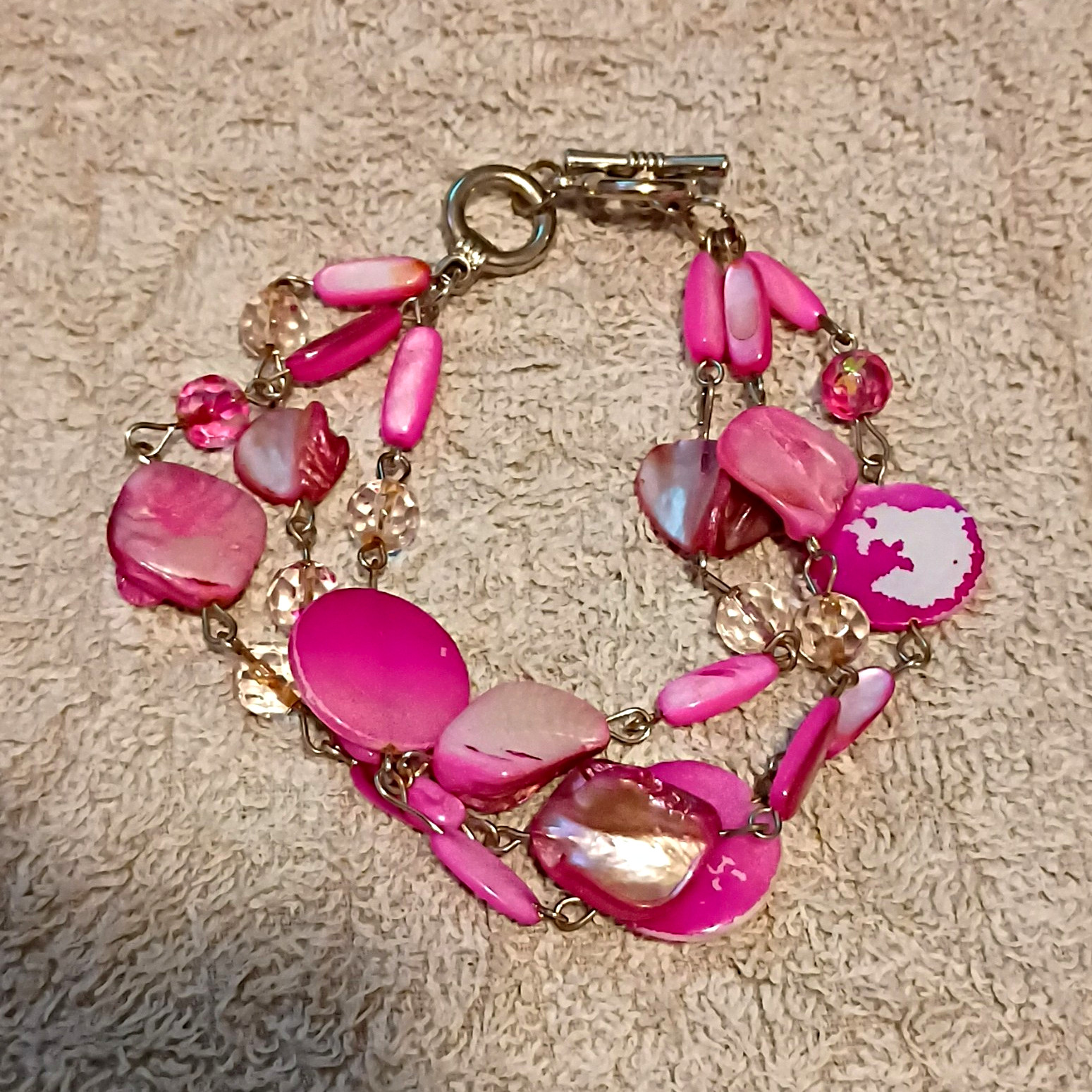 Pink Beaded Charm Bracelet Shell Glass Round Beads Toggle Clasp