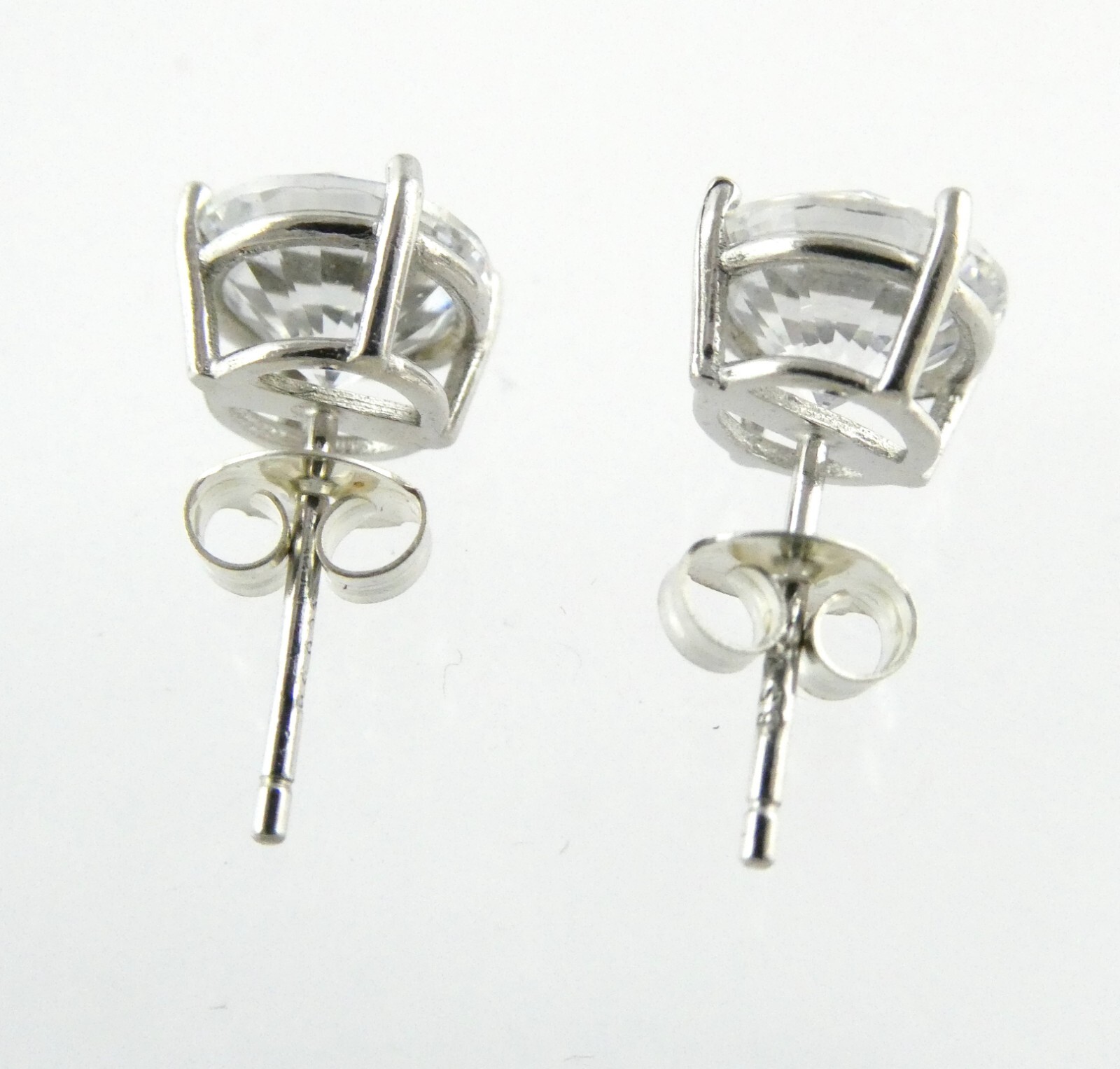BS Sterling Silver Round Cut Crystal Stud Earrings 925 2.4 Grams 8.05mm