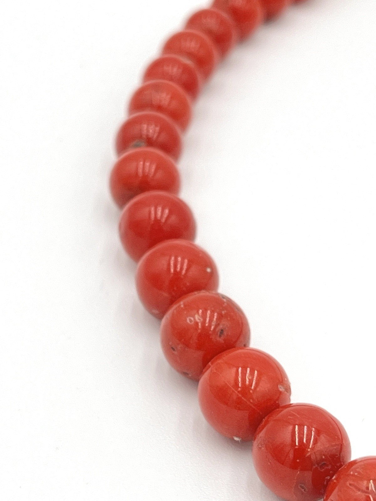 Natural Mediterranean Red Coral Necklace 7-12mm Silver Clasp – 47cm
