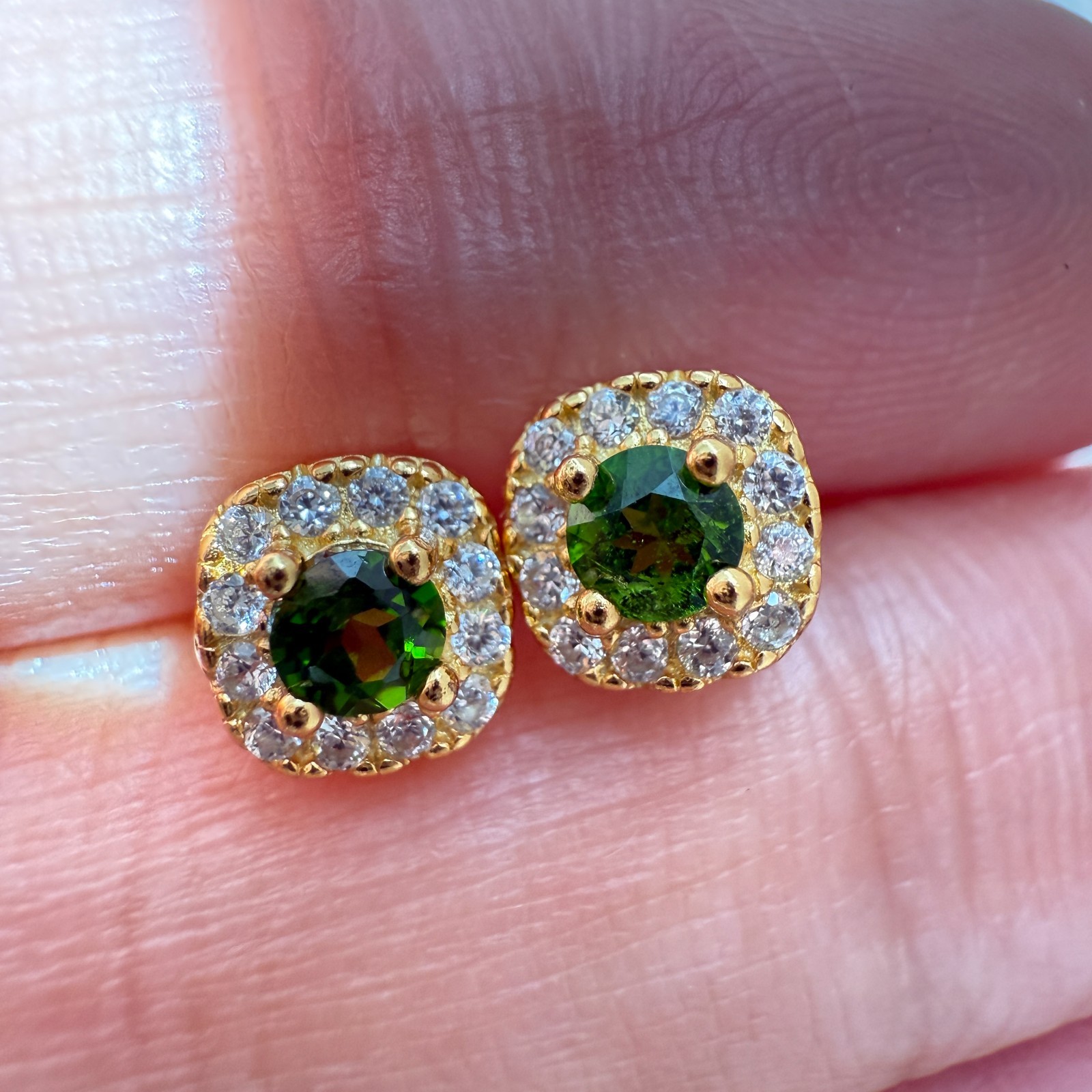 925 Sterling Silver Earrings 3mm Green Natural Diopside Gemstone Zircon Stud NEW
