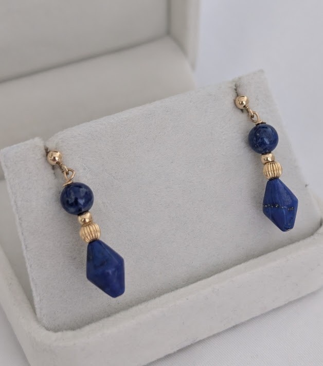 Lapis Earrings 14K Gold 2.5 Grams Retail Price $599 Make Me An Offer!