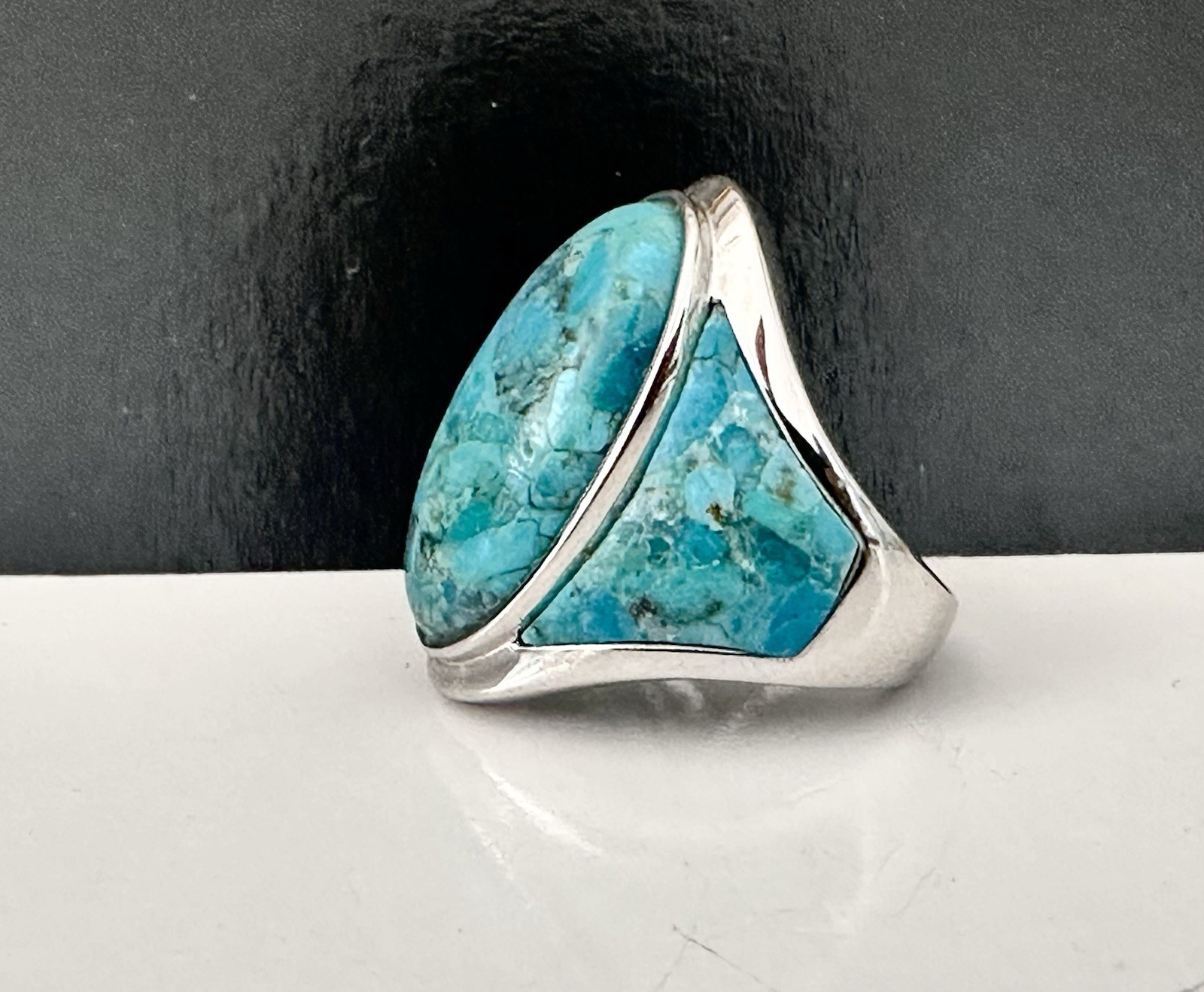 Desihner Southwest STYLE Sterling Silver 925 Turquoise Ring Bold Signed