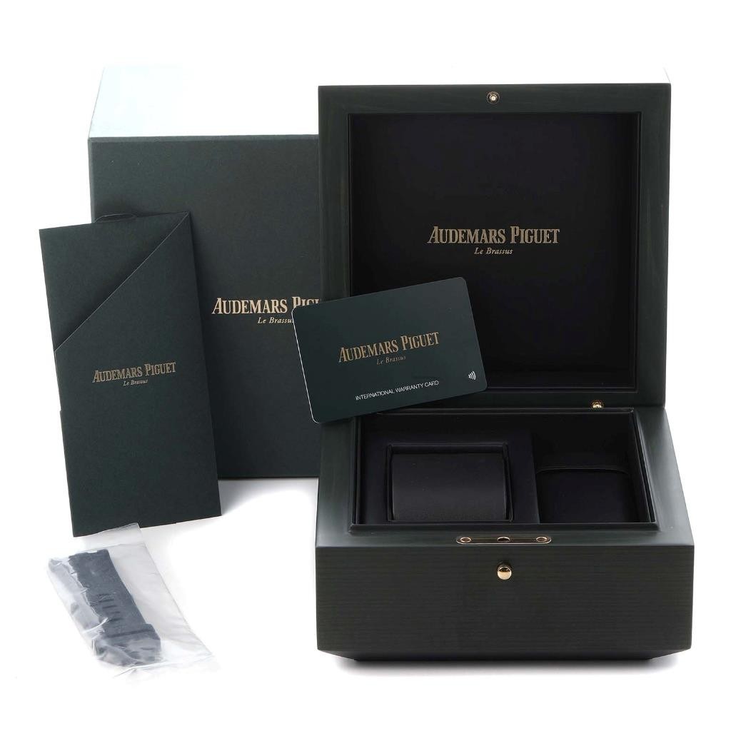 Audemars Piguet Royal Oak Offshore Diver Steel Mens Watch 15720ST Box Card