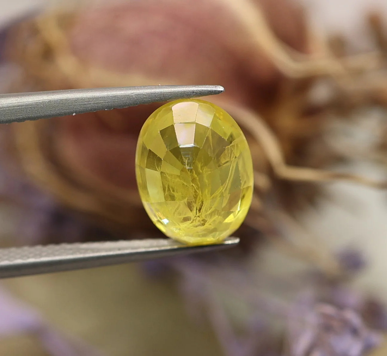 Natural Sapphire, 3.92 carat