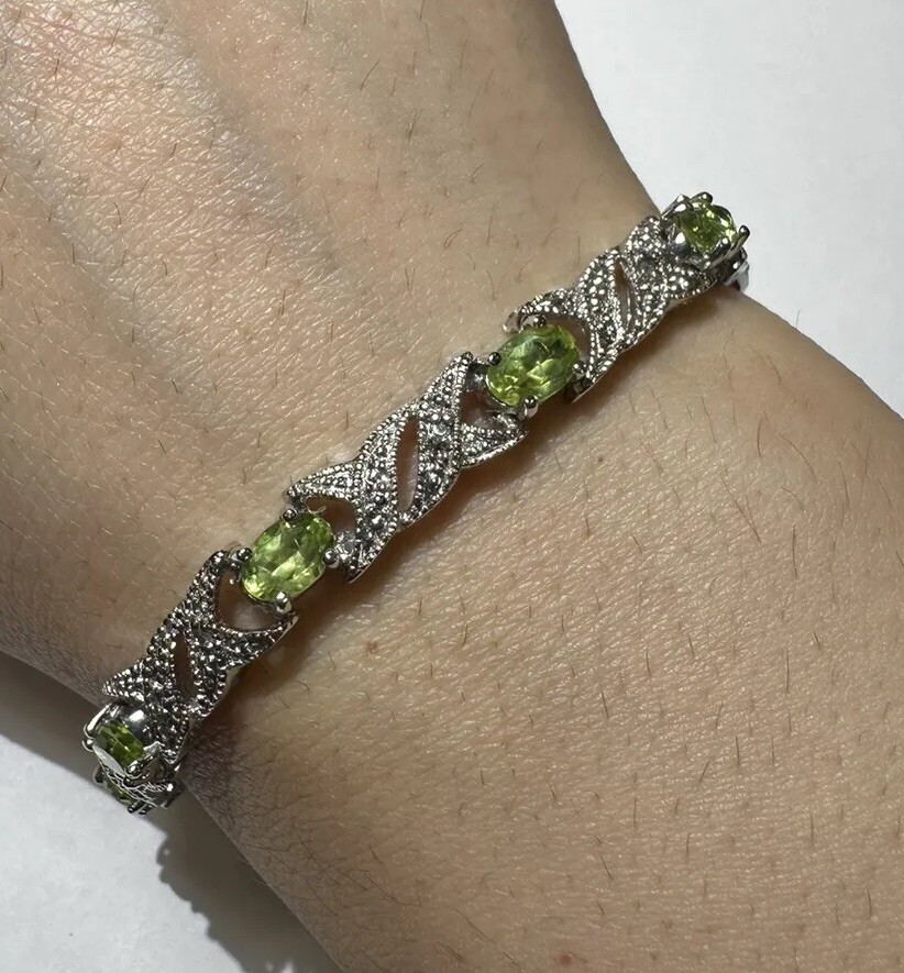 FAS Signed Green Peridot Rhinestone Sterling Silver 7″ XX Tennis Bracelet DA5
