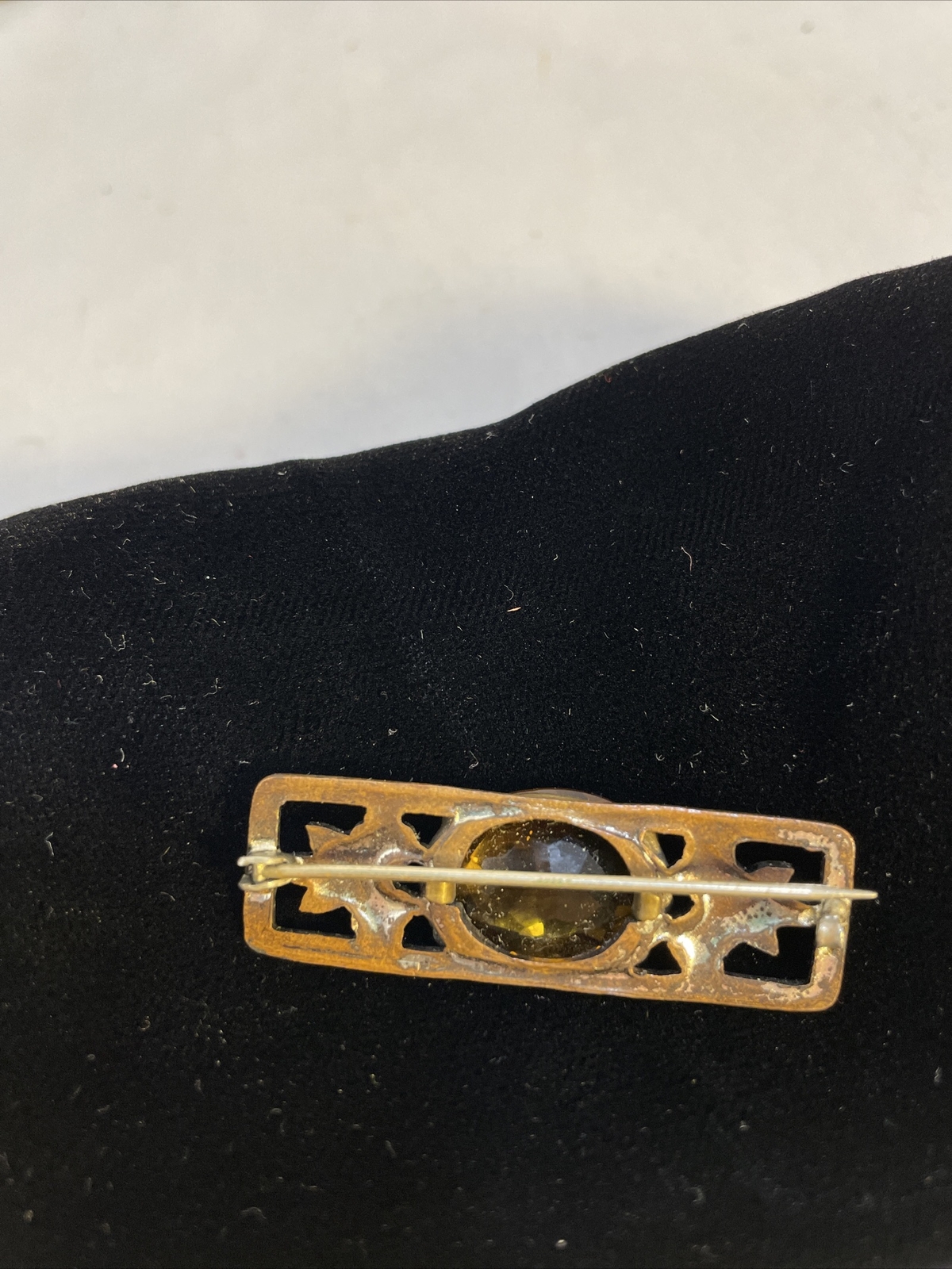 Vintage Brooch Enamel & Stone/Glass Yellow Stone Metal-Brass Or Copper Pin Bac