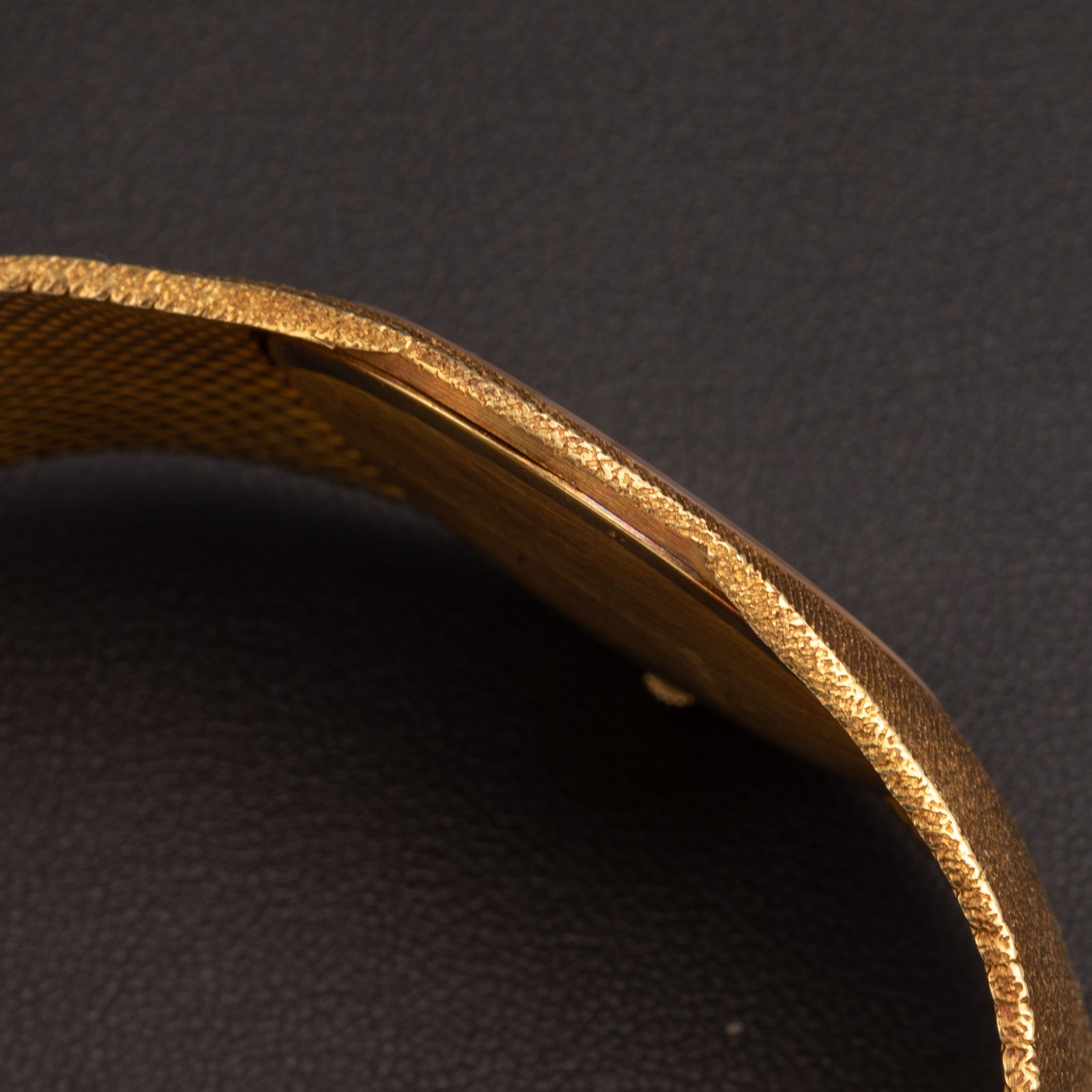 Vacheron & Constantin Patrimony Ultra Thin 18K Yellow Gold 32mm 6352