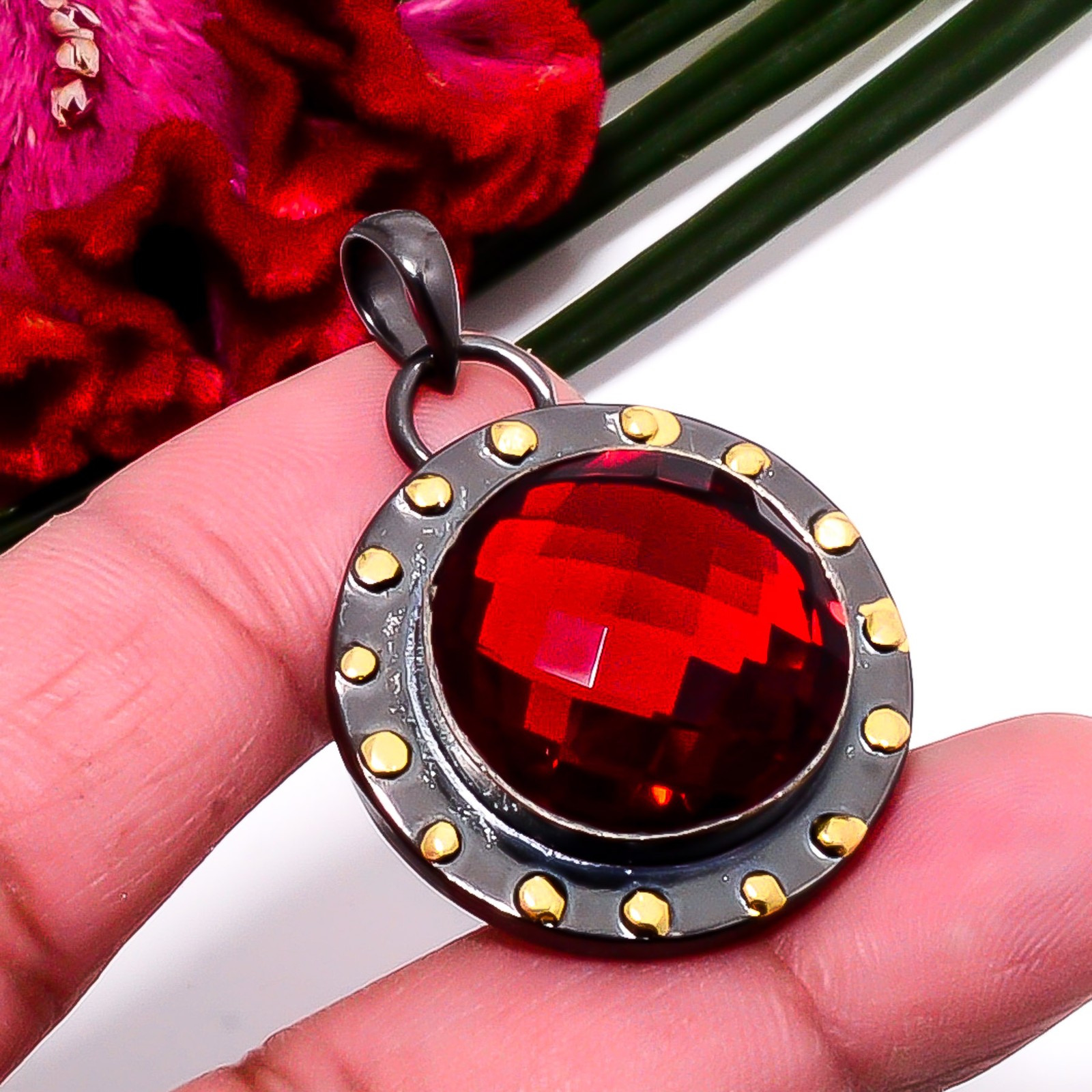 Red Garnet Black And Gold Plated Designer 925 Sterling Silver Pendant 1.64″ Su38