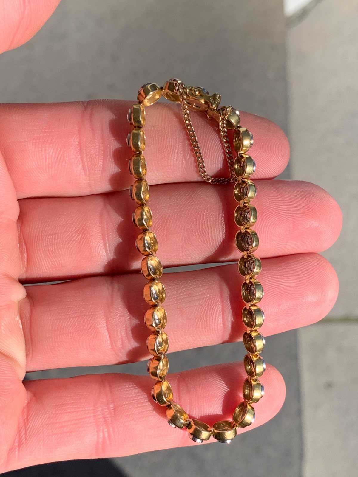 18ct gold diamond 3.10ct bracelet 16.2 grams