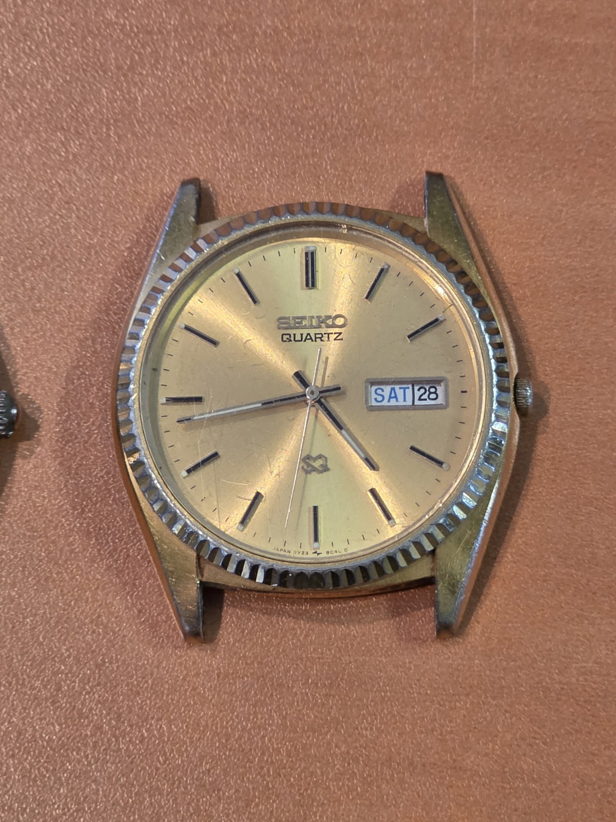 6 LOT Women’s/Men’s WATCHES Seiko, Citizen, Pulsar. ( AS IS FOR PARTS OR REPAIR)