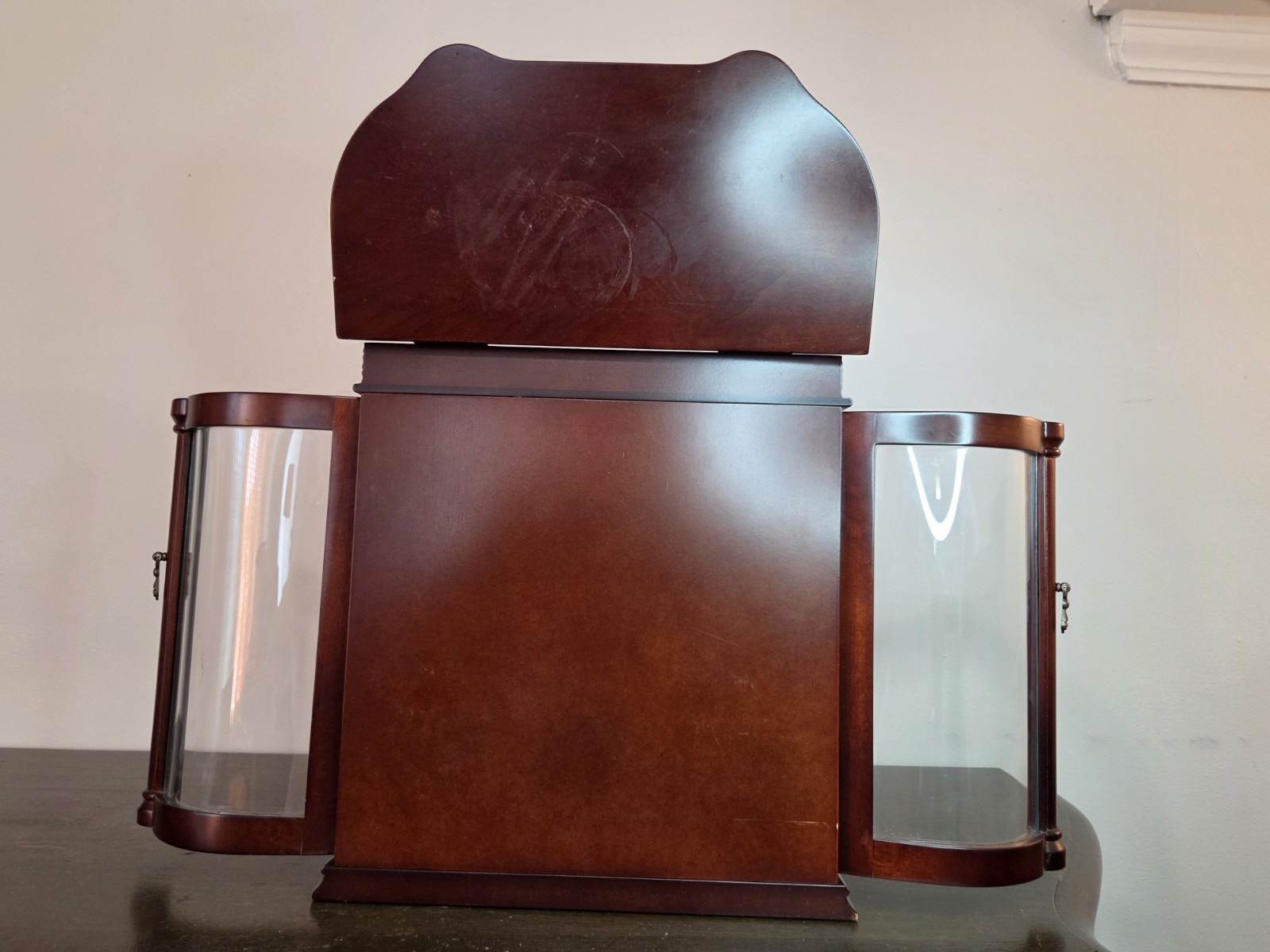 VTG Bombay Company Jewelry Armoire Cabinet -Table Top -Curved Glass -13″T×12″W