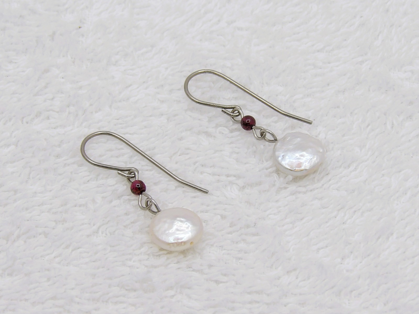 3mm Red Garnet & 9mm Coin Freshwater Pearl Stainless Steel Dangle Earrings ERD34