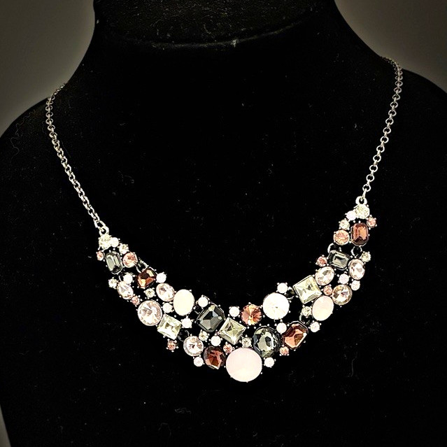 Premier Designs Ballet Slippers Pink Crystal Cluster Statement Bib Collar Neckla