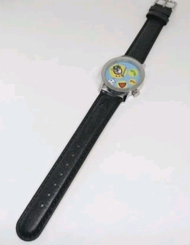 AKTEO Quartz Watch – Excellent Condition & Fully Functional　ふなっしーコラボ