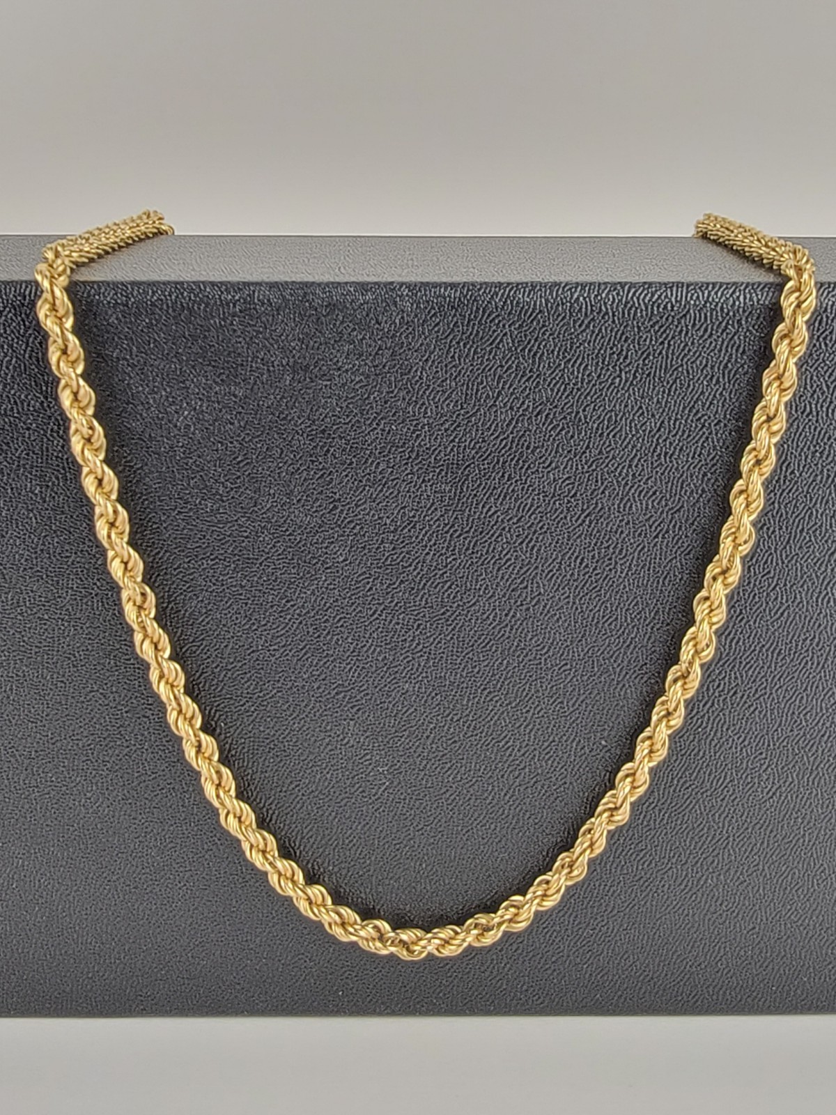 18k Yellow Gold Italy Rope Necklace 25 Inch 12 Grams Semi Hollow. 3MM Wide