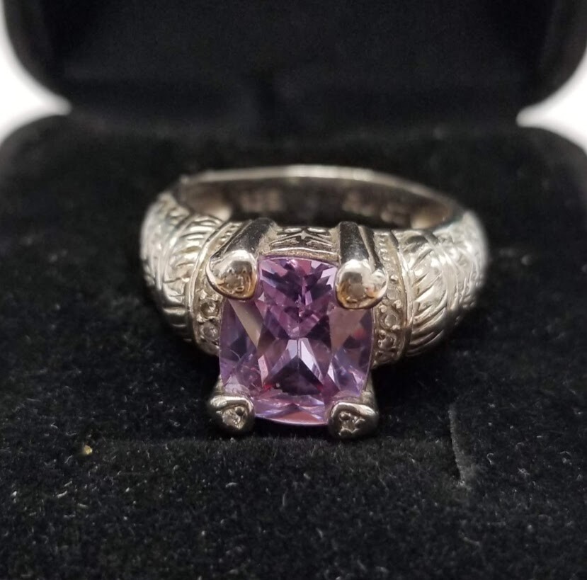 .925 STERLING SILVER RING WITH EMERALD CUT LAVENDER STONE SZ 8 8.6 GR. #5741