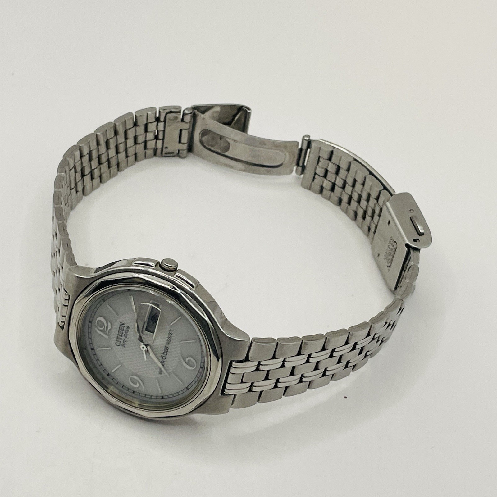 VINTAGE CITIZEN ECO-DRIVE STAINLESS STEEL WHITE DIAL MEN’S WATCH E100-K003334CKS