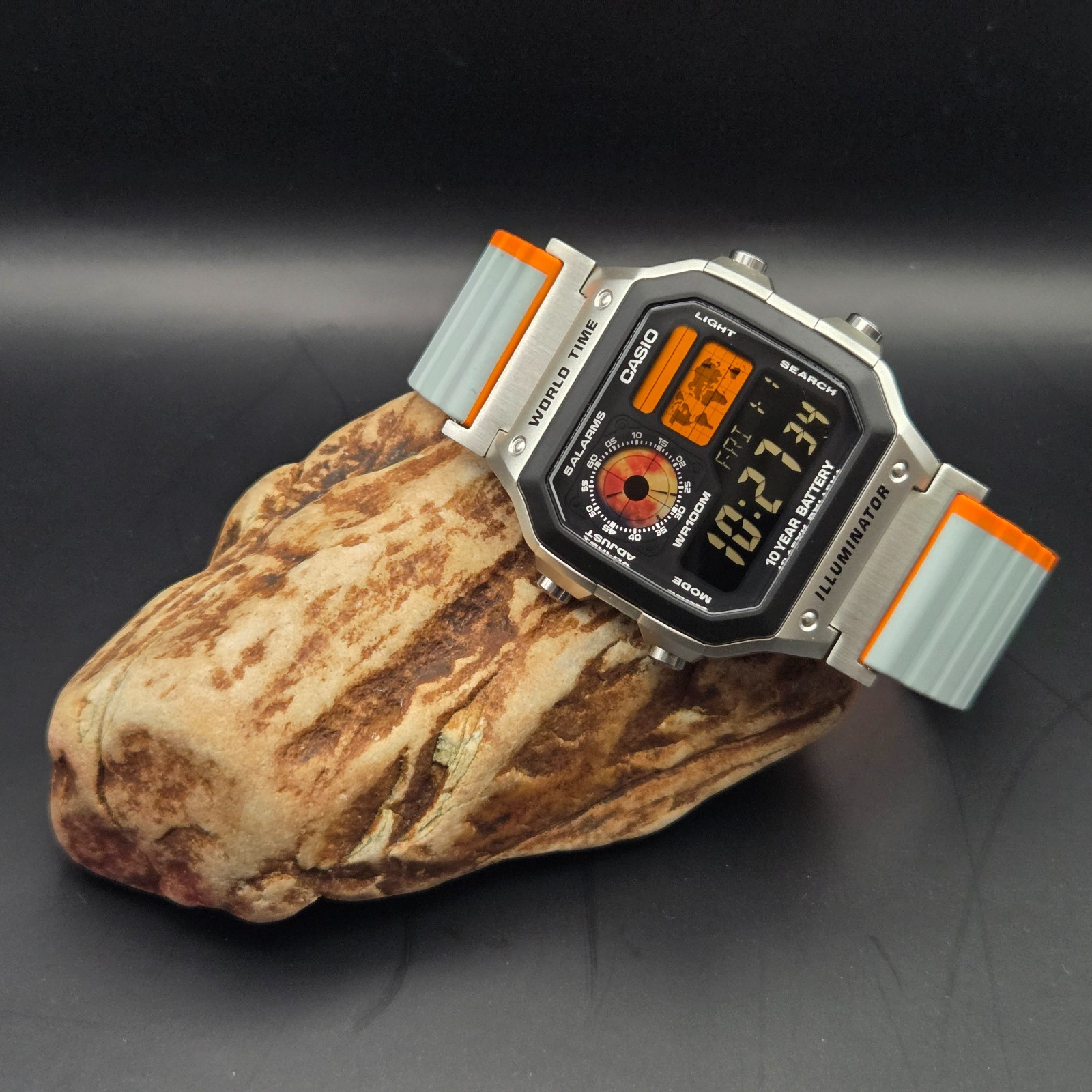 CASIO AE-1200WHD. Royale World Time Watch Mod. Blood moon, Orange, Hydromod.