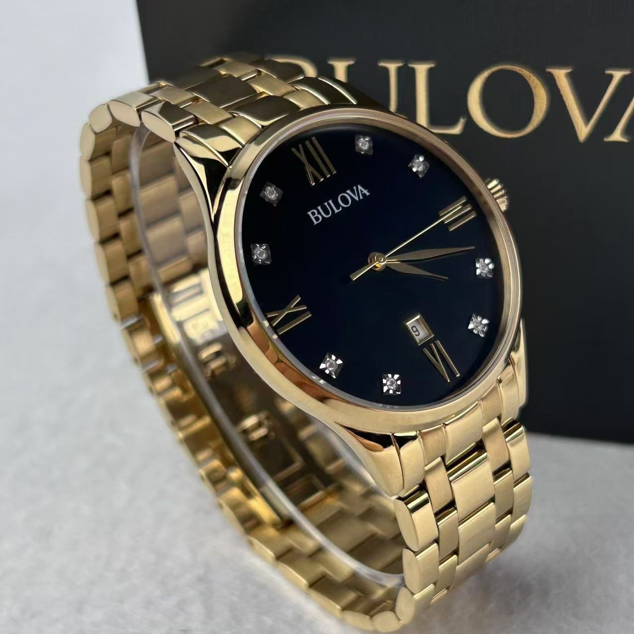 Bulova 97D108 Diamond Black Dial Gold Bracelet Classic Men’s Quartz Watch 40mm