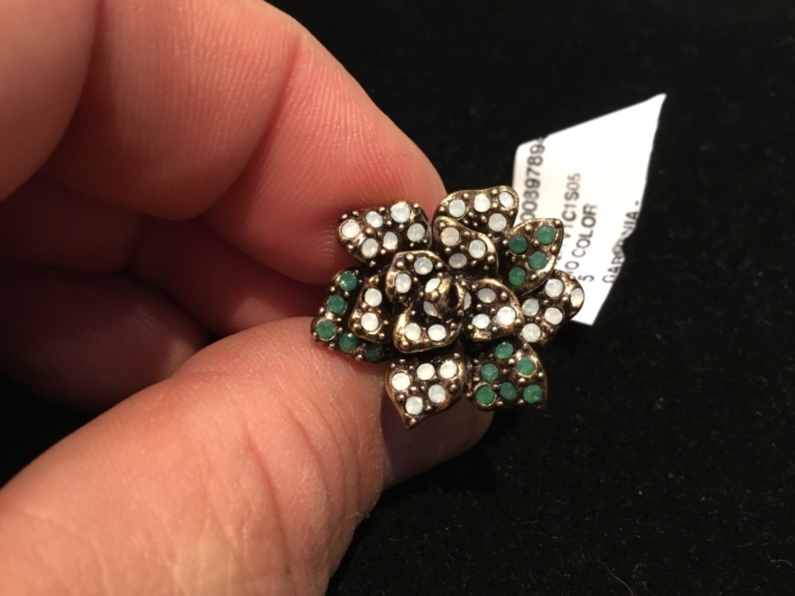 NWT $60 AUTHENTIC HEIDI DAUS (5) OPEQUE & EMERALD CRYSTAL FLOWER RING NO RES