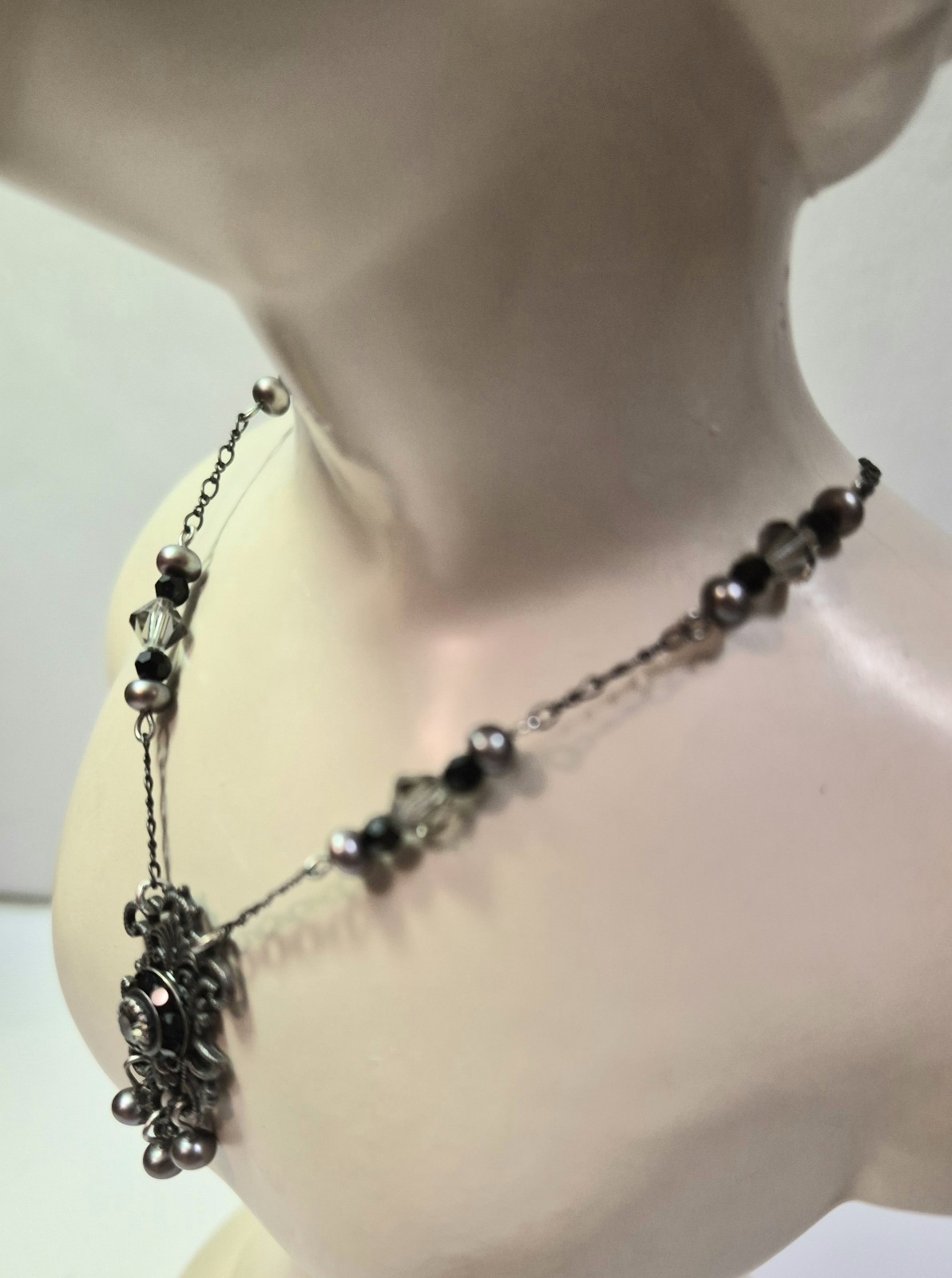 Vintage LIZ PALACIOS Necklace Dainty Crystal Pearl Black & Grey Delicate Signed