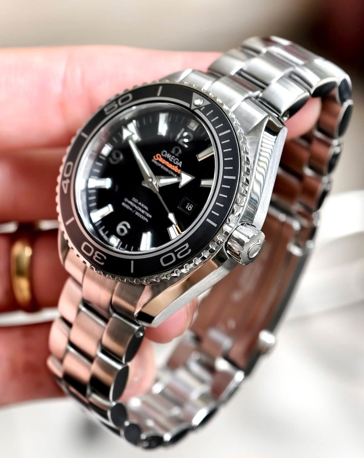 Omega Seamaster Planet Ocean 600M 38mm 2021 Black Dial 232.30.38.20.01.001