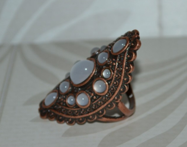Vintage 70s-80s Mil Cabochon Art Deco Ring