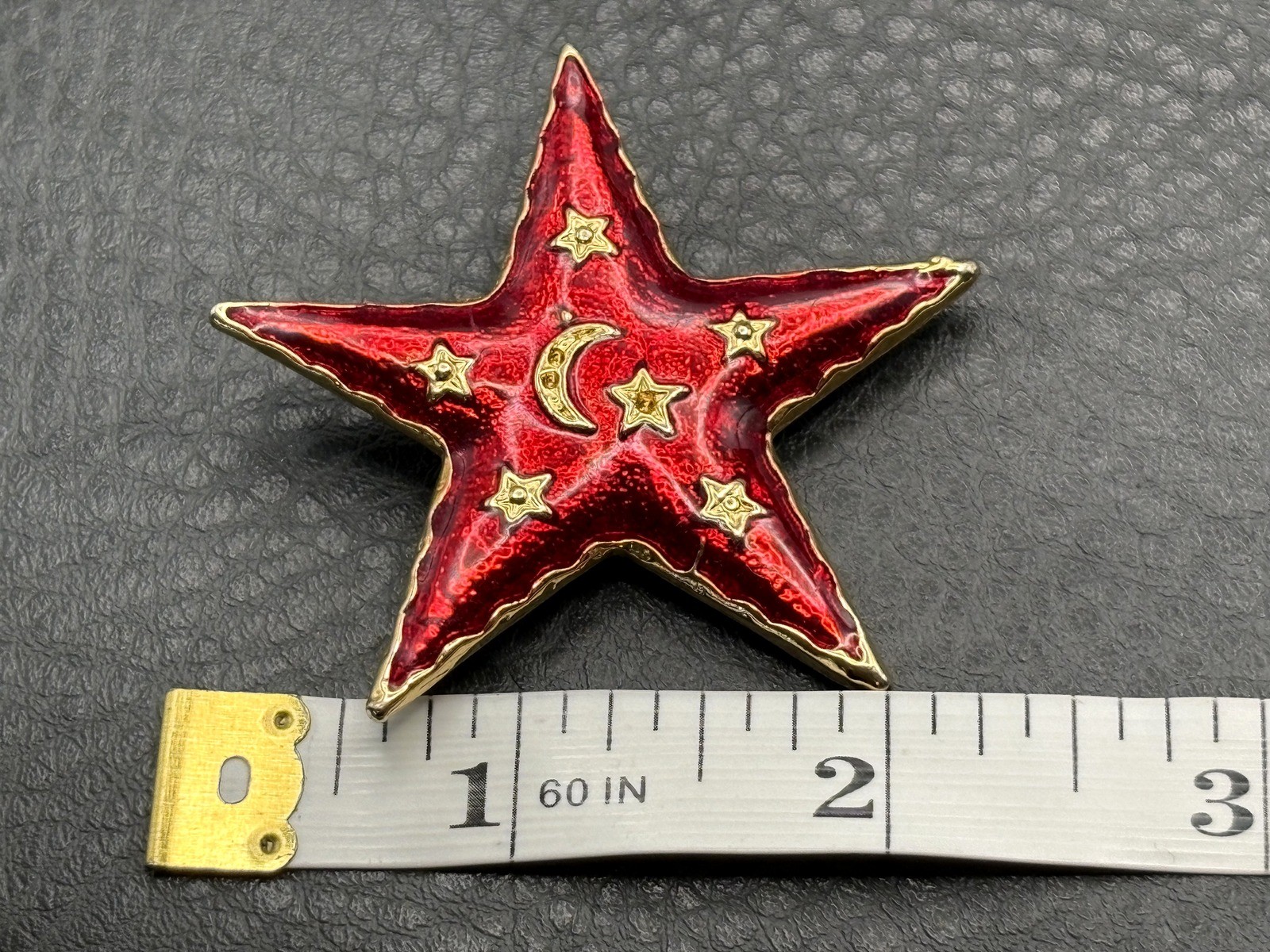 Vintage Celestial Red Star Enamel Brooch Pin Gold Tone Stars Moon Design READ