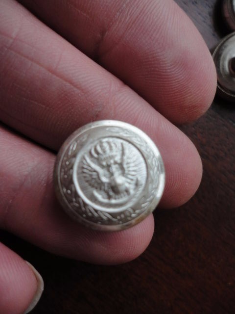 British Crown Eagle Metal Shank 5/8 wide Silver Tone (12) Buttons Vintage