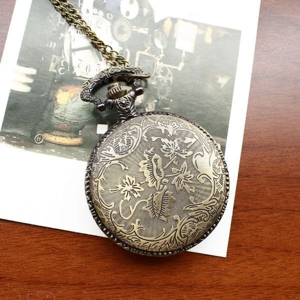 Retro Bronze Tone Wheel Rome Steampunk Quartz Pocket Watch Pendant Necklace