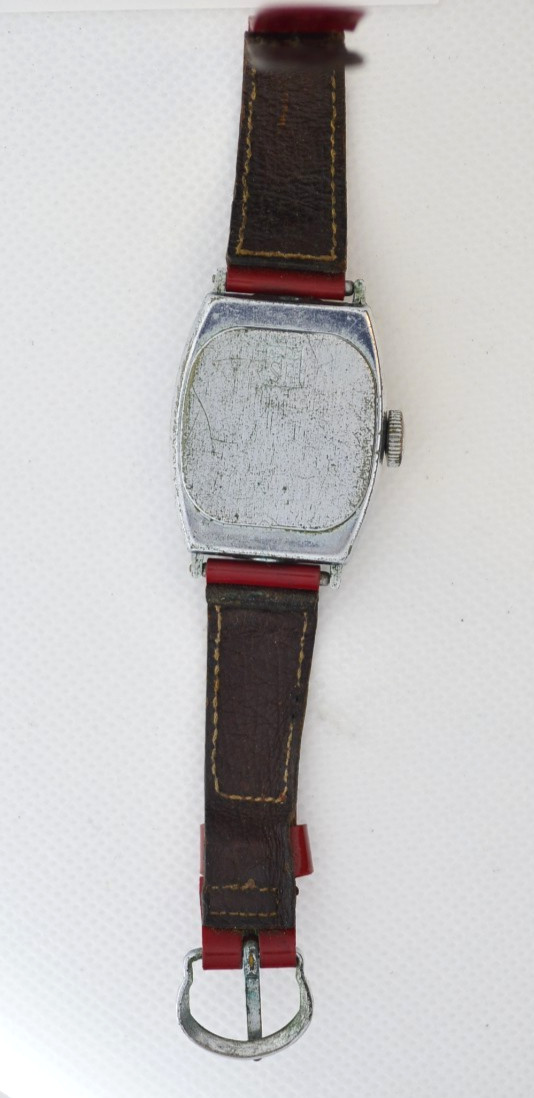 Vintage 1940s Ingersoll Mickey Mouse Watch – For Parts or Repair – AS IS