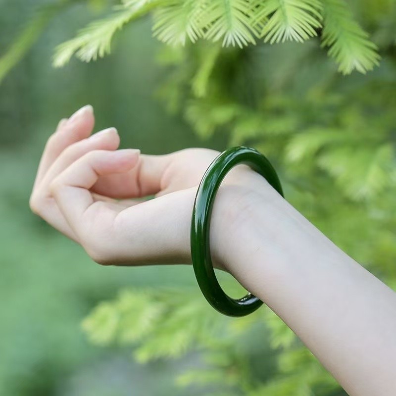 Natural Ice King Green Jade Full Green Natural Quartzite Bracelet 54-64mm