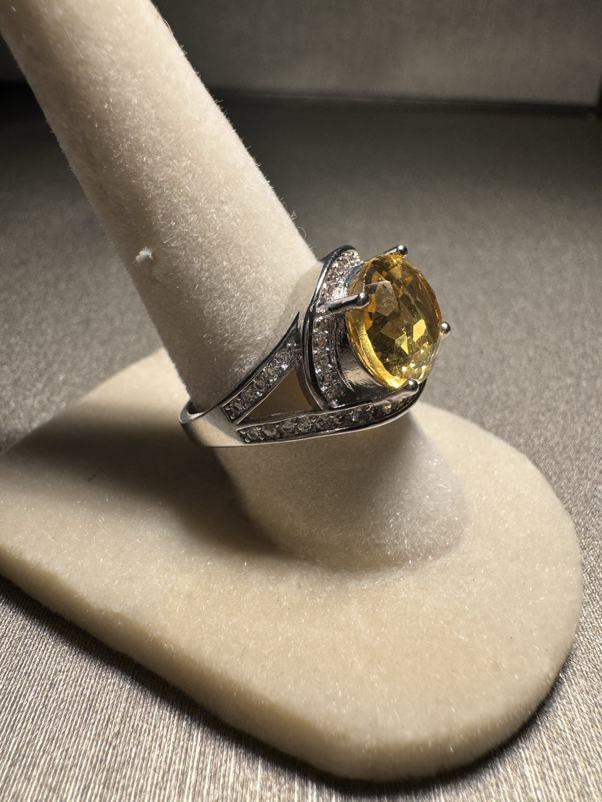 Mixed Lot Rings 6pc Silver & Gold Tone Clear Yellow Blue orange Stone Women