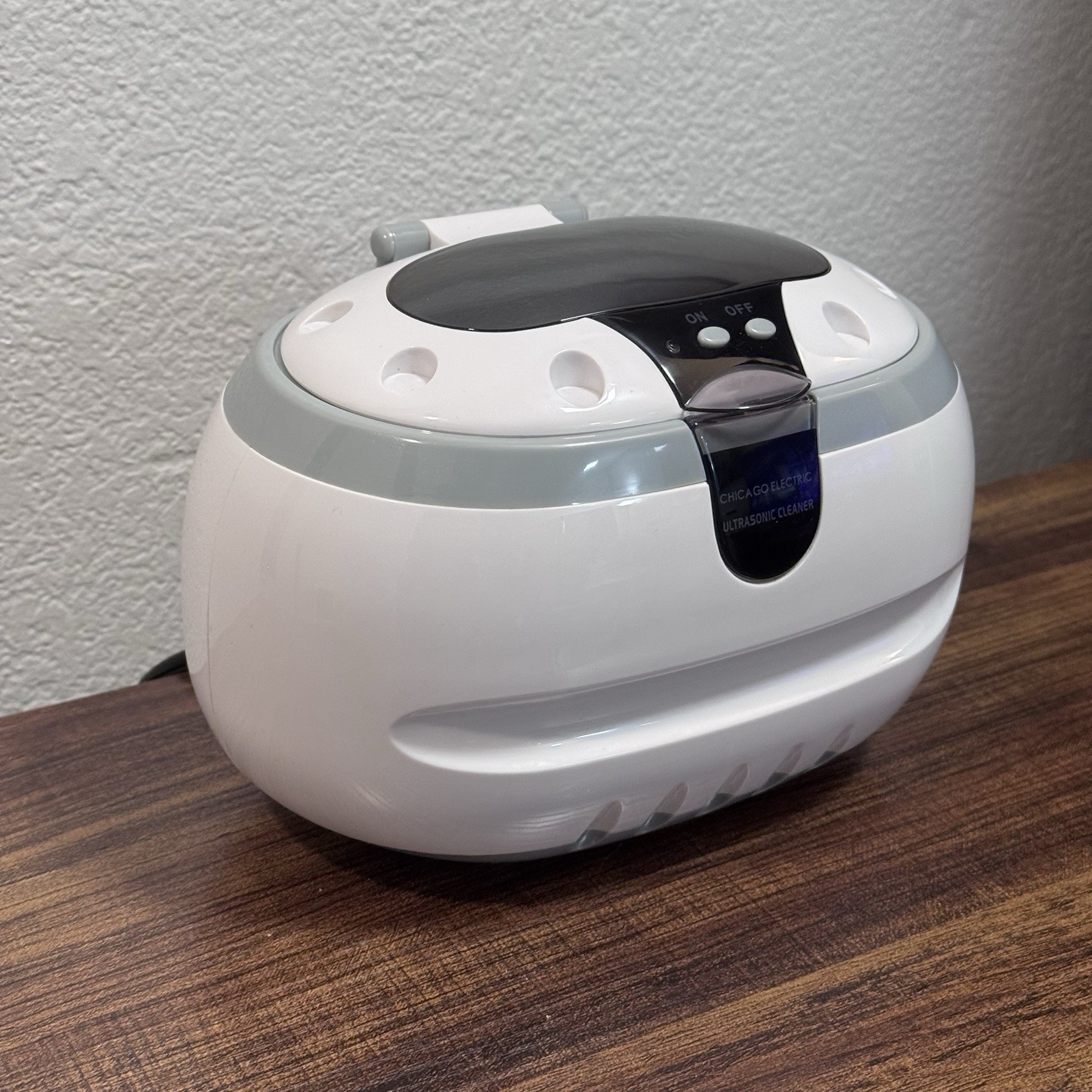 Chicago Electric 3305 Ultrasonic Jewelry & Eyeglass Cleaner Professional Machine