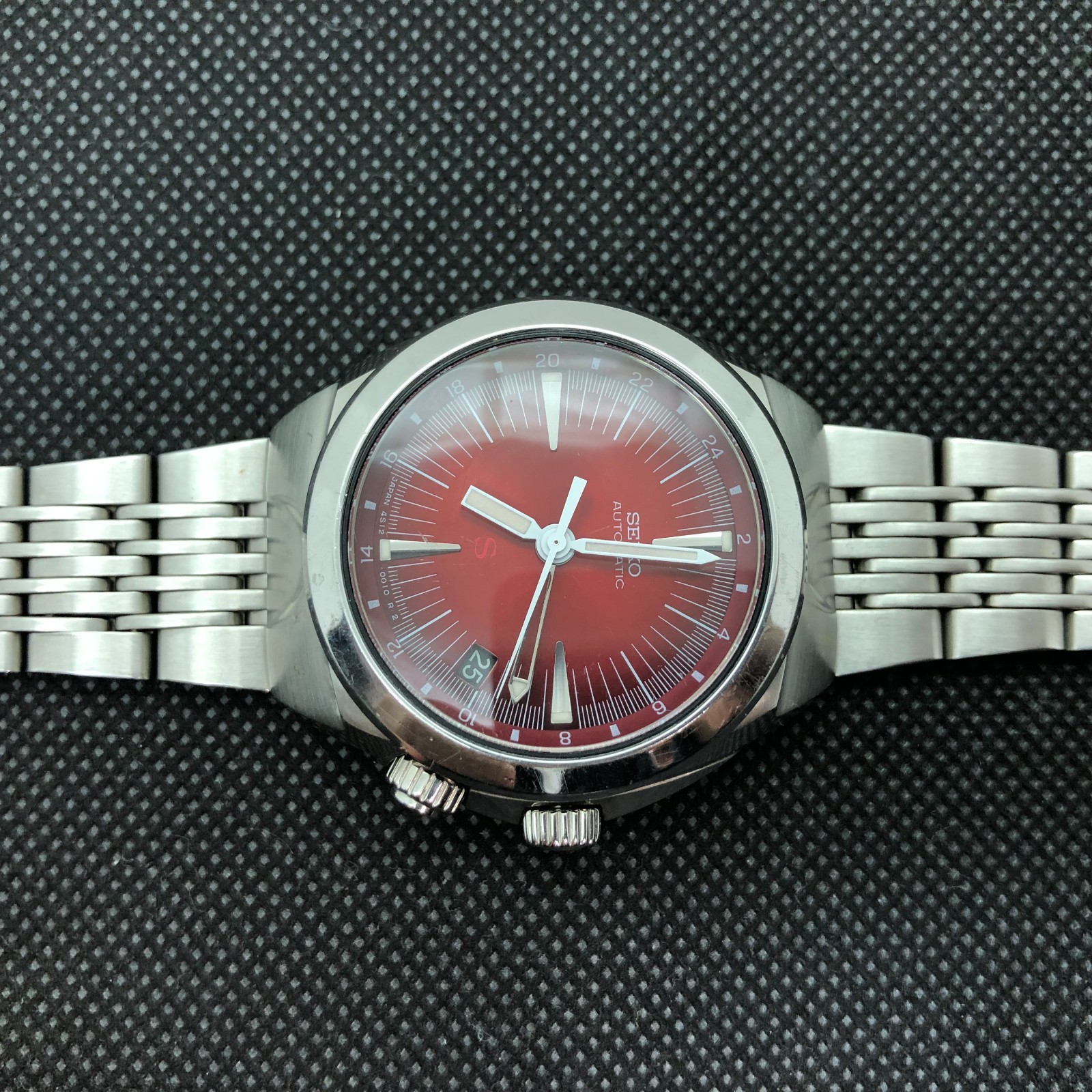 [w2350] SEIKO SUS 4S12-0010 SCFF007 Automatic All original Red dial 25J EX/VG