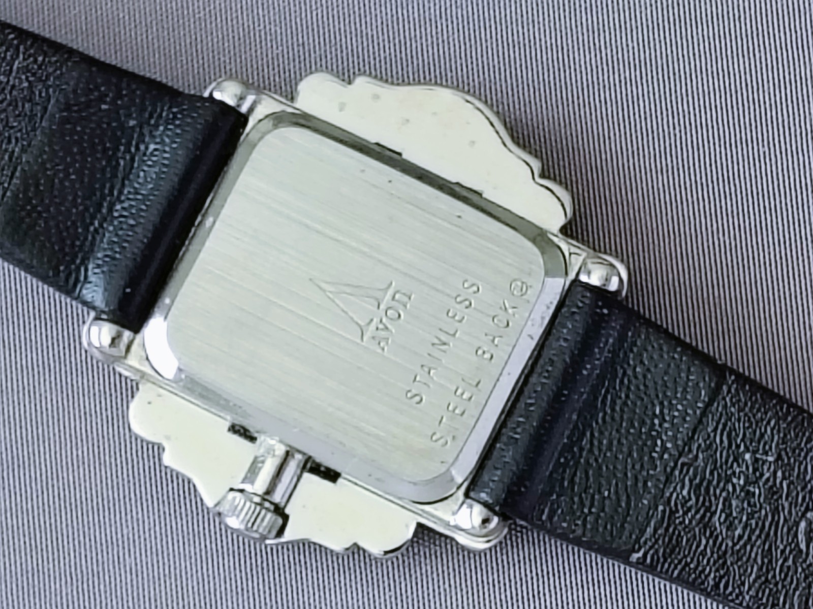 Vintage 1992 AVON ‘Victorian Time’ Watch Black Leather Band New Battery 6″-7.75″