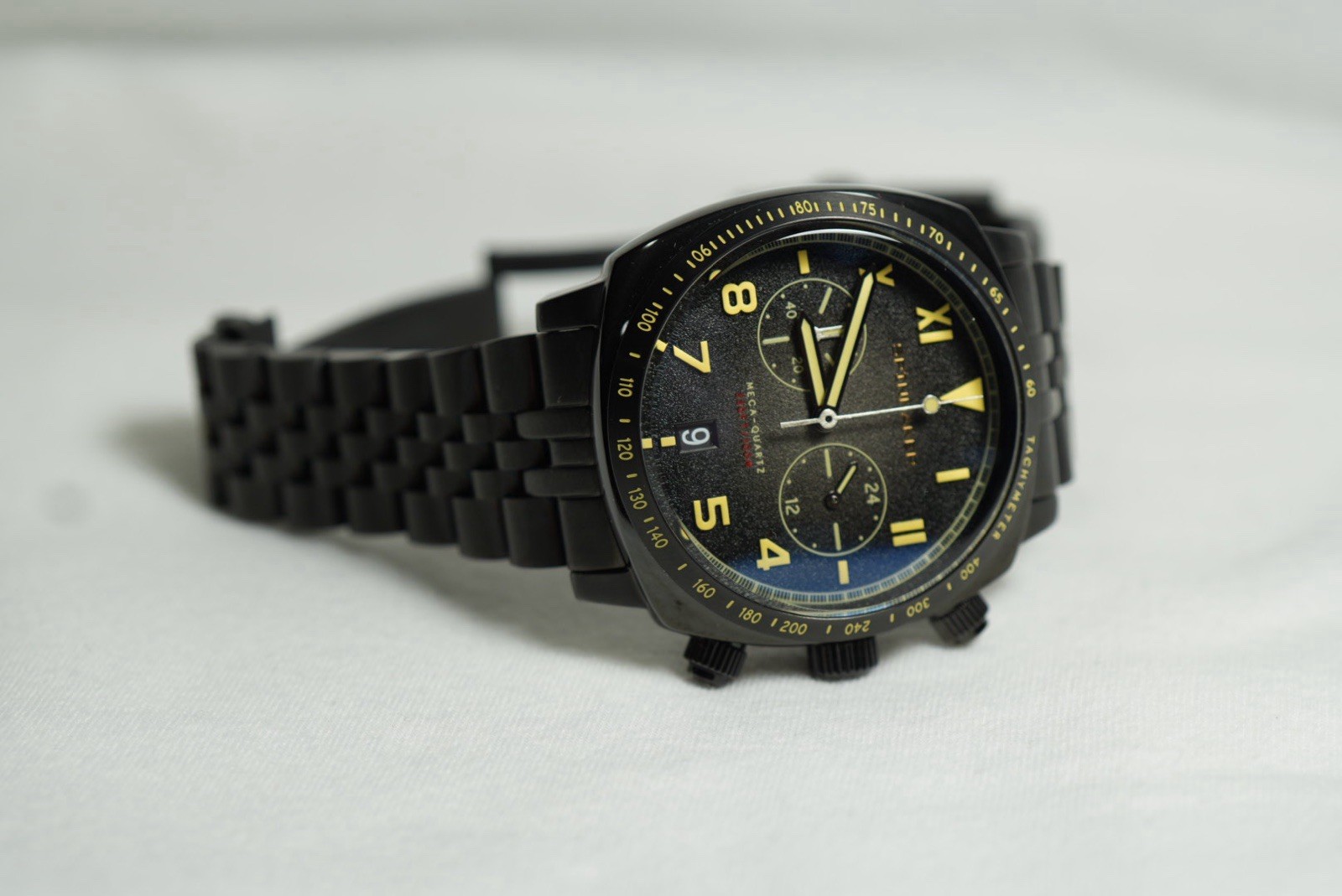 Spinnaker Mecha-Quartz Quartz Chronograph 40-43.9mm Black Dial SS 100m