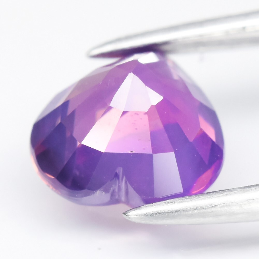 💎 1.27ct VS Heart Natural Pinkish Purple Sapphire – Unheated, Mozambique Gem