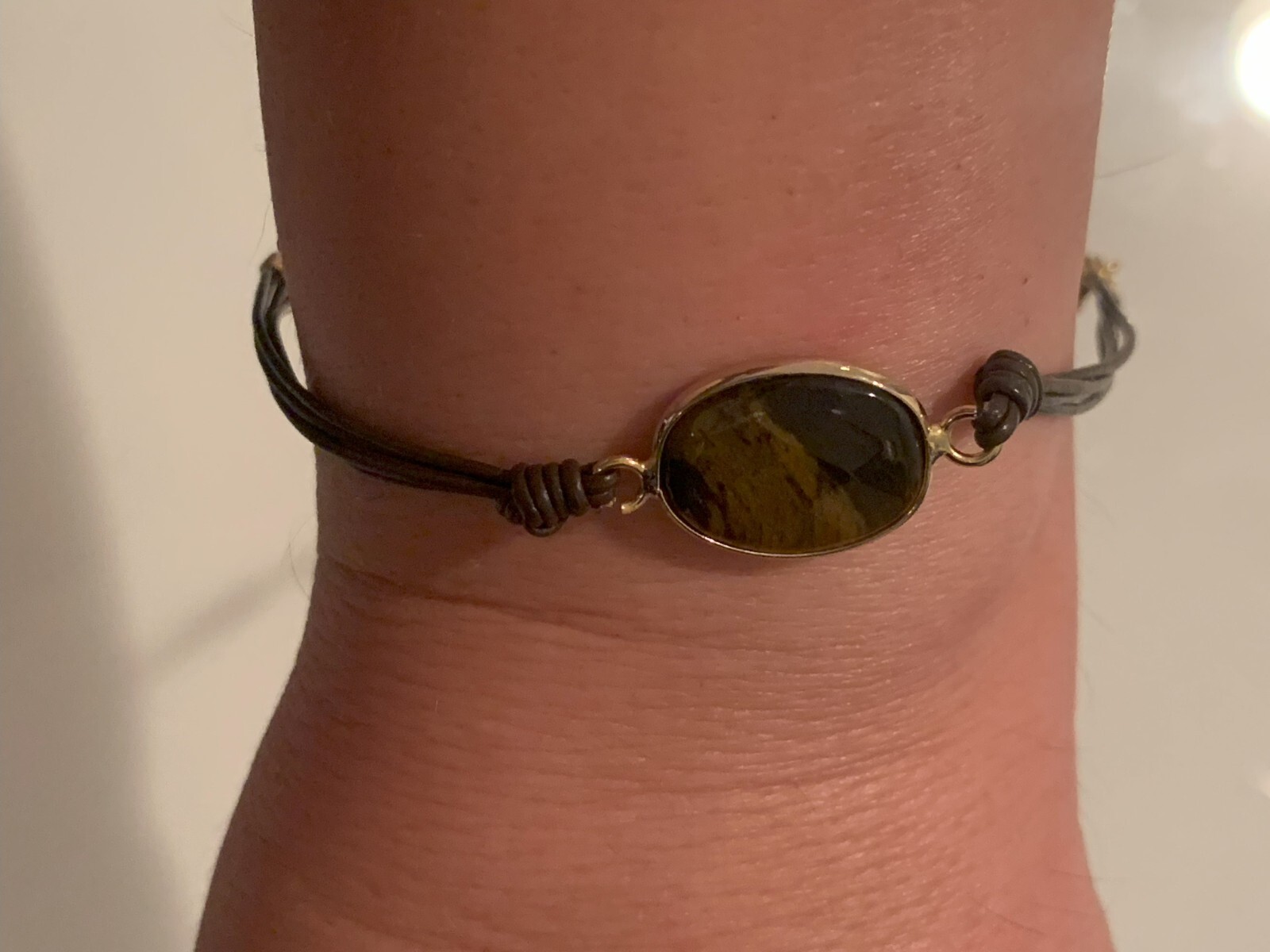 Beautiful bracelet with brown stone + 20% OFF if you buy 4 items I sell!